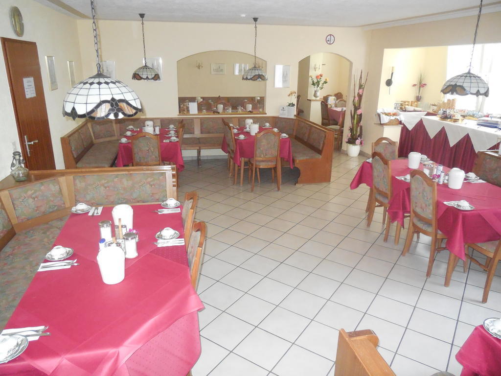 Hotel Garni Am Hechenberg Майнц Екстериор снимка