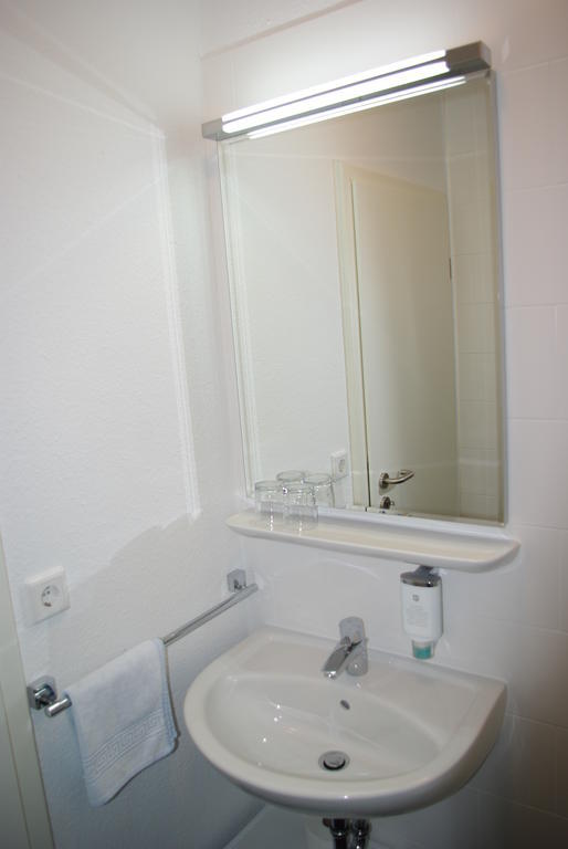 Hotel Garni Am Hechenberg Майнц Стая снимка