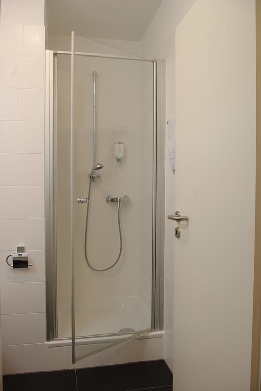 Hotel Garni Am Hechenberg Майнц Стая снимка